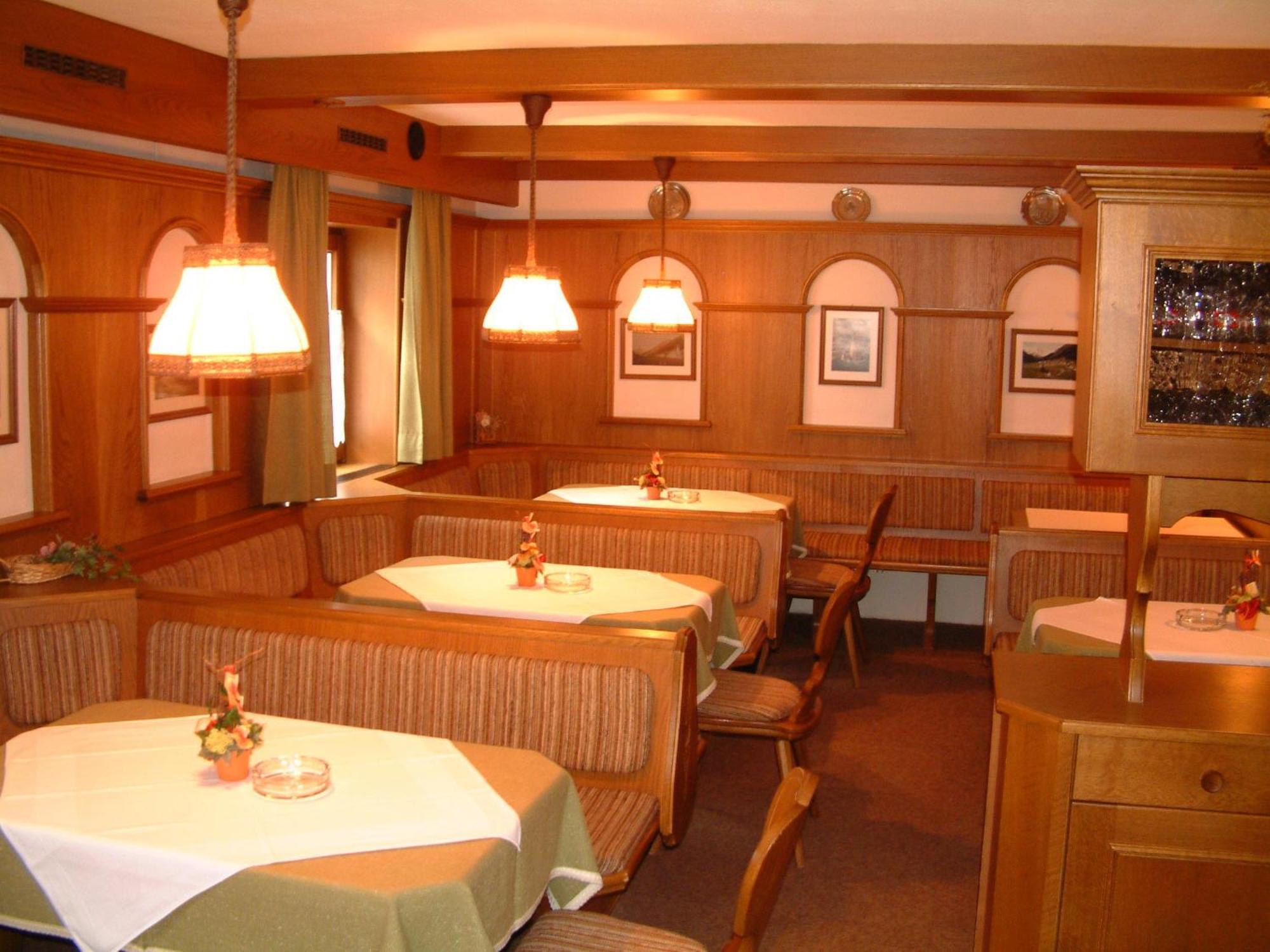 Garni Mathonerhof Hotel Ischgl Buitenkant foto